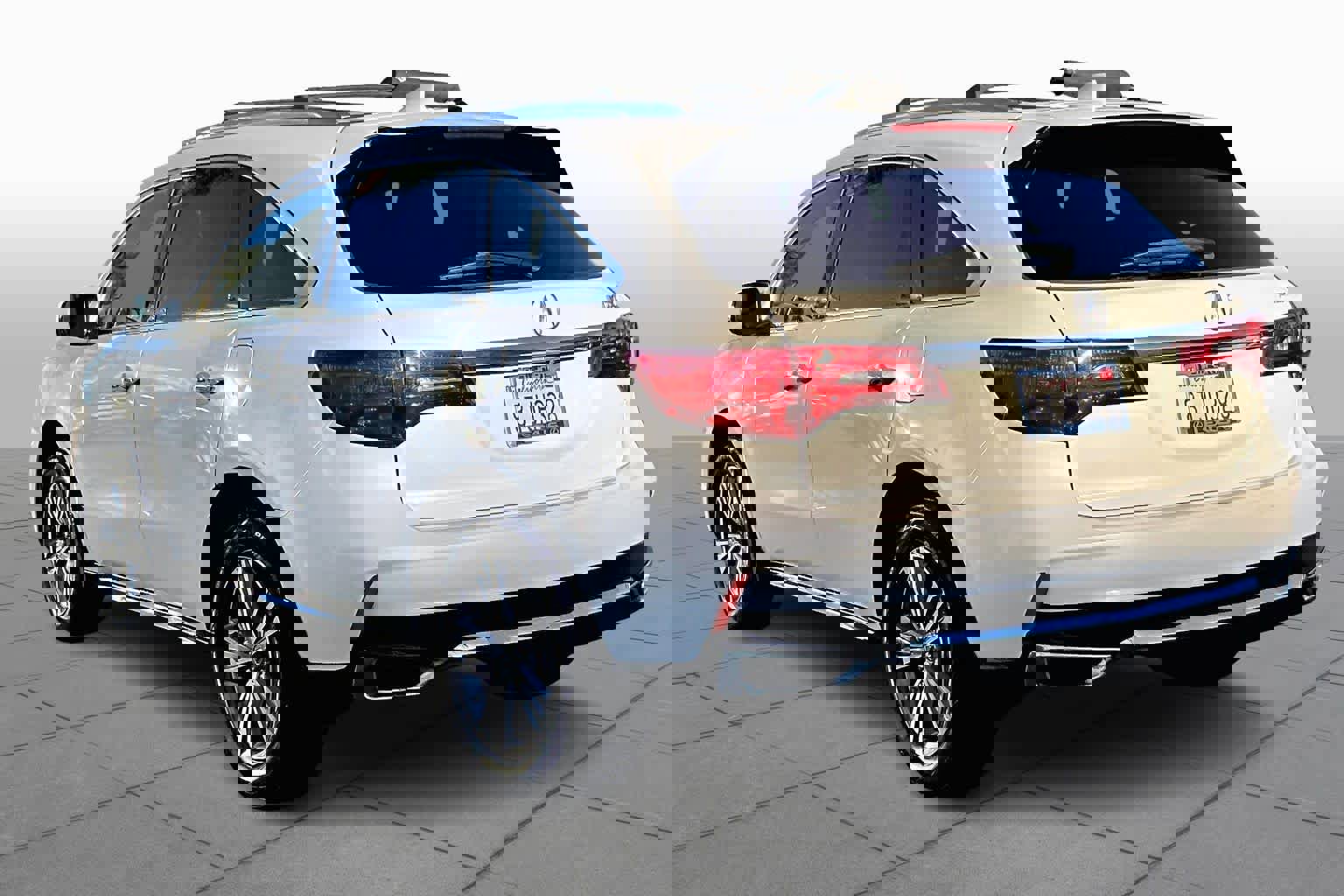 Used 2019 Acura MDX FWD image 11