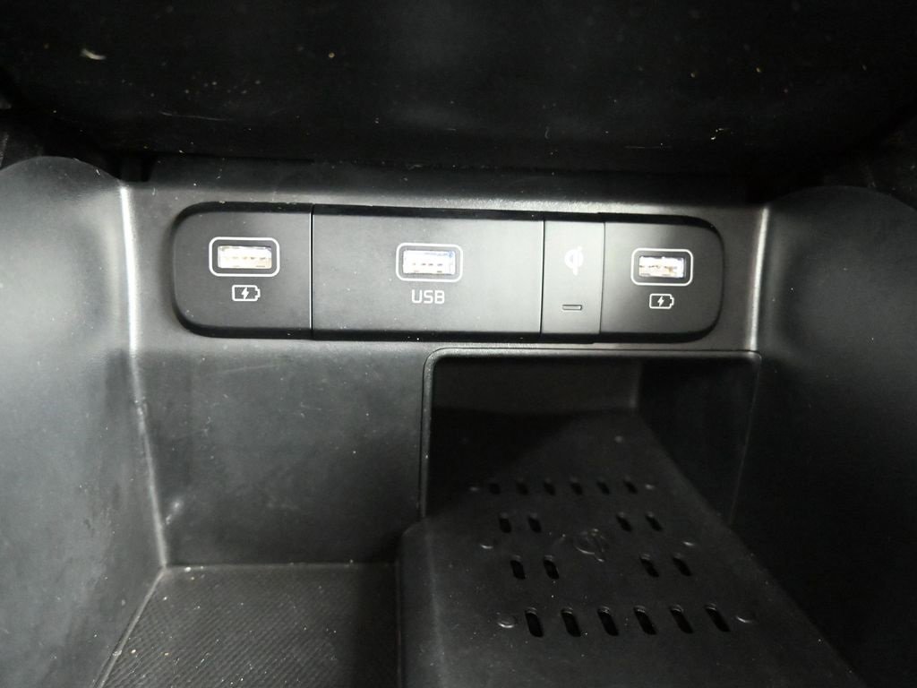 Used 2022 Kia Sorento SX image 26