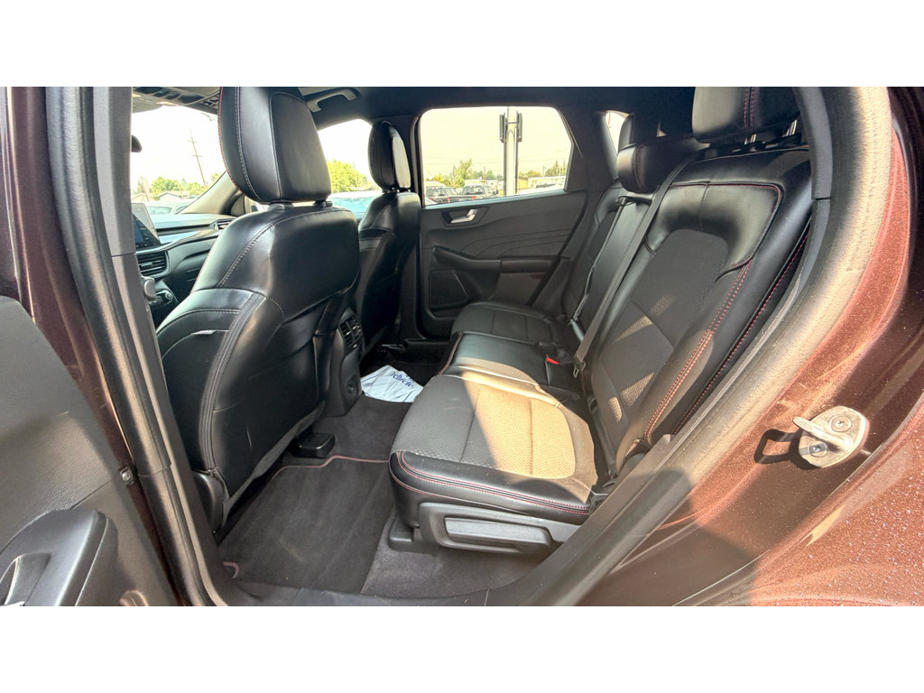 Used 2023 Ford Escape ST-Line w/ Tech Pack #1 AWD/4WD image 14
