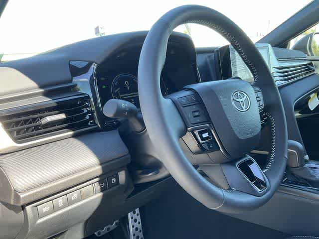Used 2026 Toyota Camry SE w/ Convenience Package FWD image 10