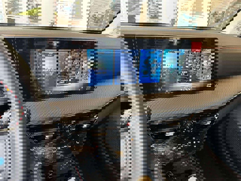 New 2026 Nissan Kicks SR w/ SR Premium Package image 58