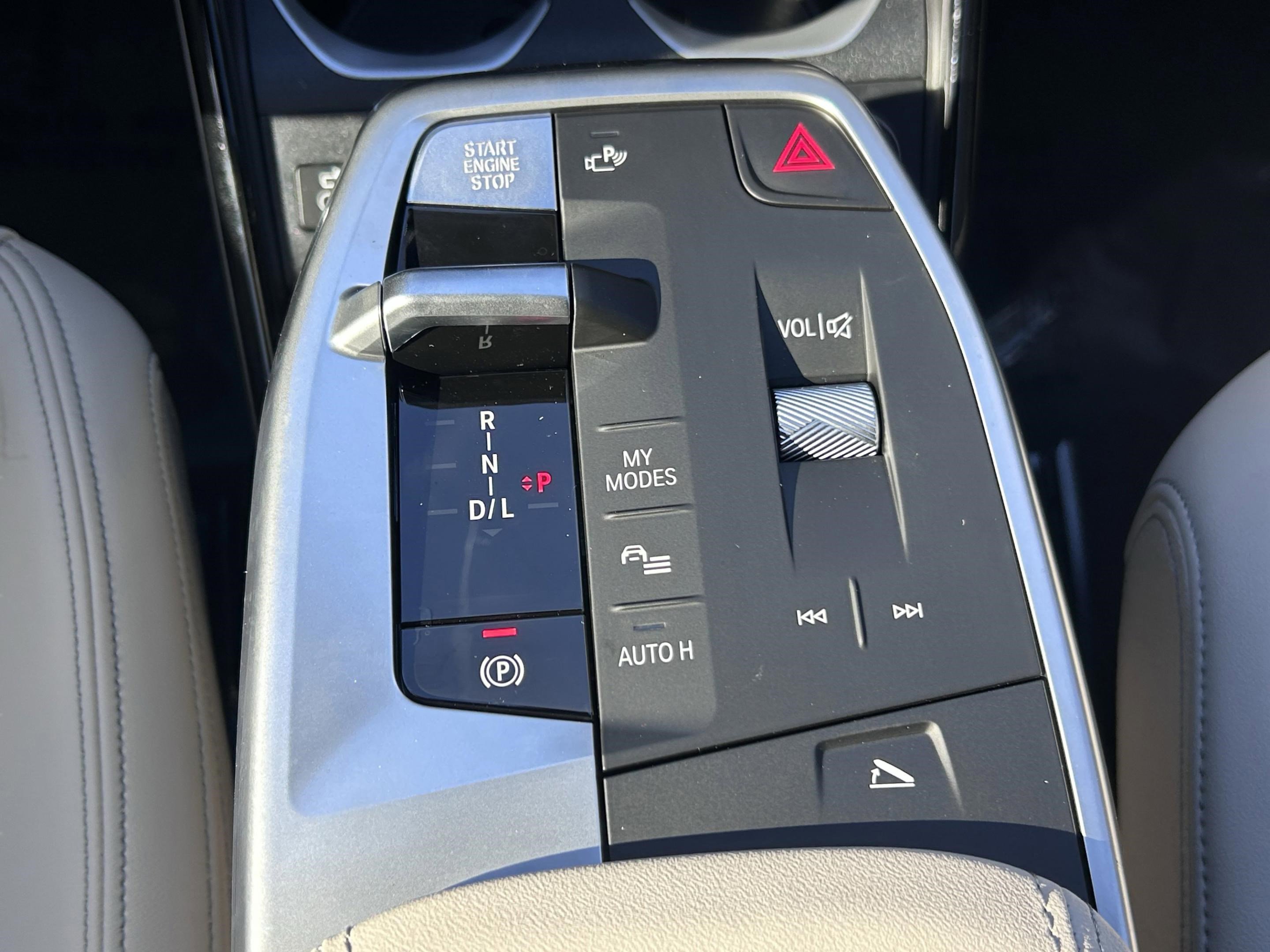 Used 2025 BMW X1 xDrive28i w/ Convenience Package image 13