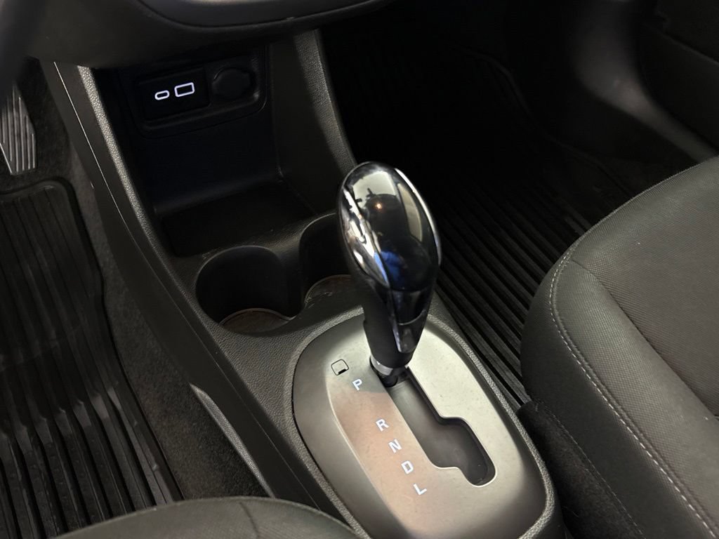 Used 2022 Chevrolet Spark LS FWD image 41