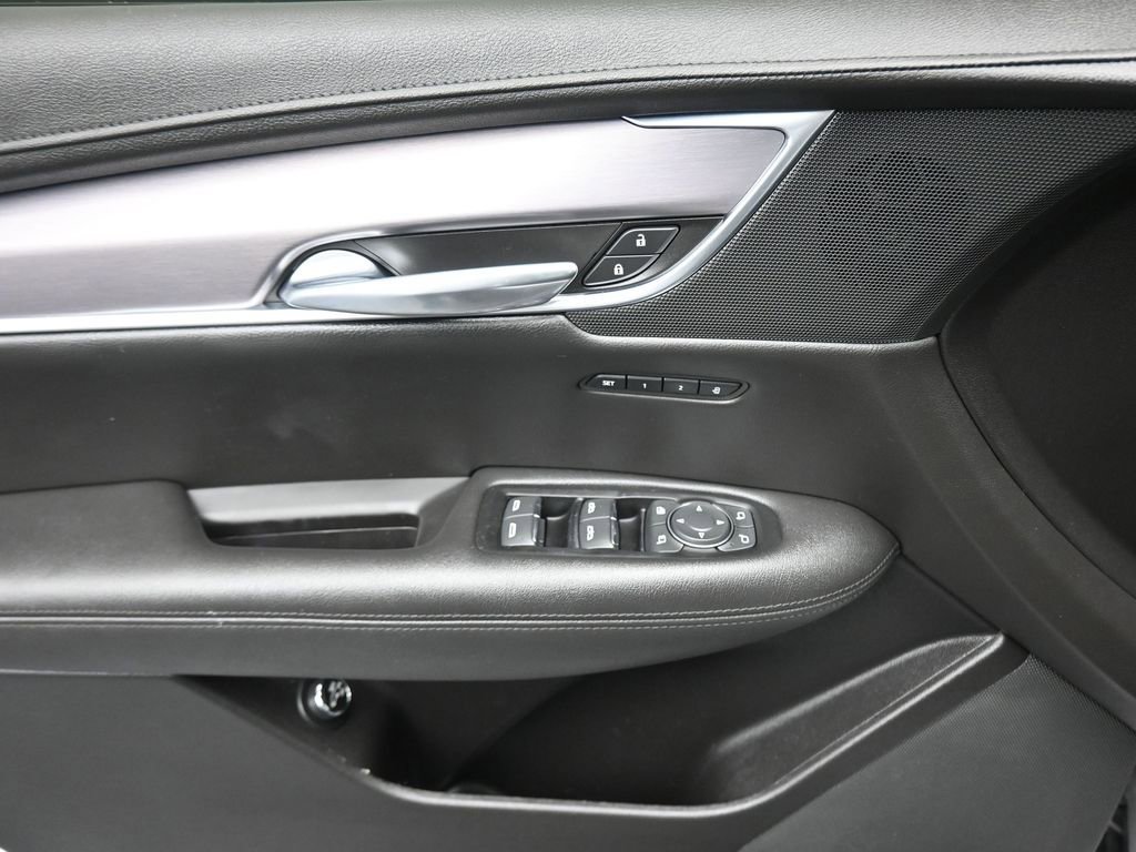 Used 2019 Cadillac XT5 Premium Luxury AWD/4WD image 10