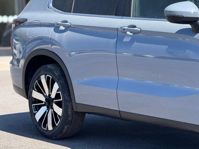 New 2026 Mitsubishi Outlander SE FWD image 5