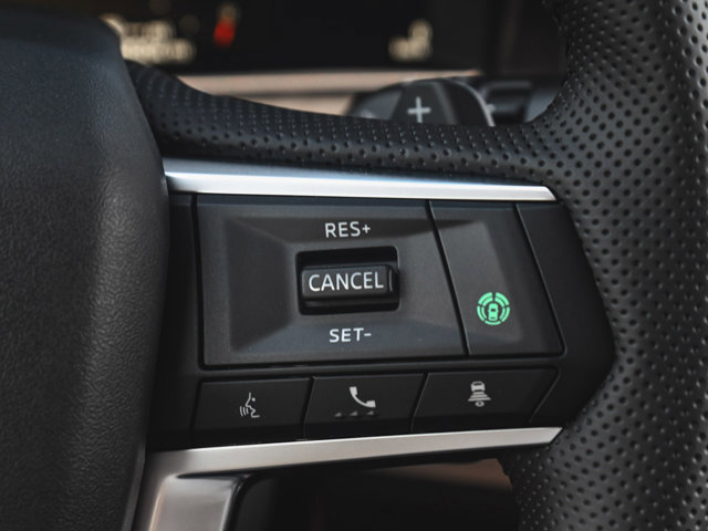 New 2025 Mitsubishi Outlander SE image 24