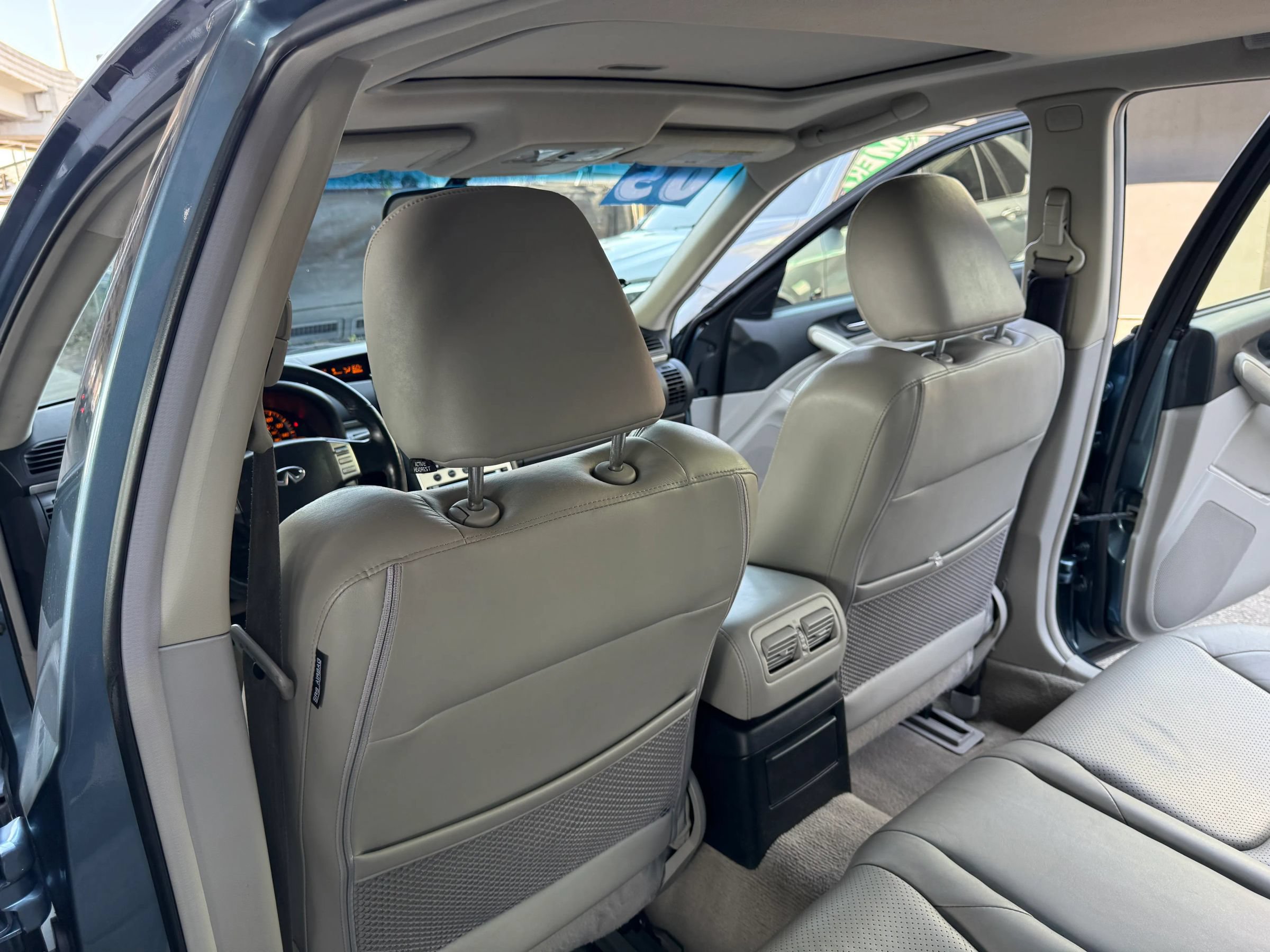 Used 2005 INFINITI G35 Sedan w/ (P03) Premium Pkg C RWD image 13