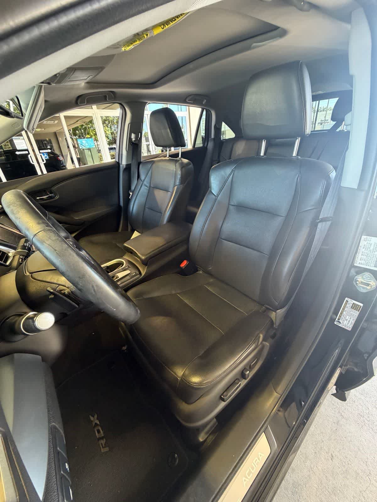 Used 2017 Acura RDX w/ Technology Package AWD/4WD image 13