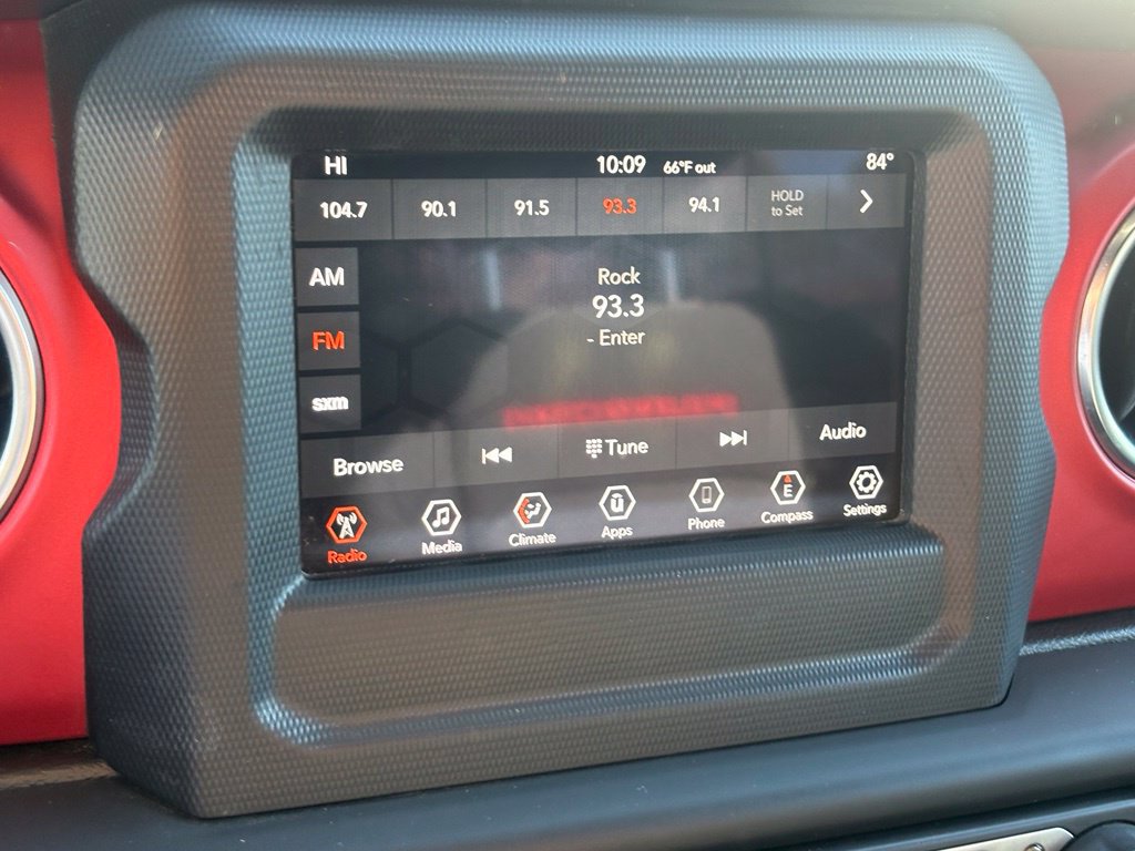 Used 2019 Jeep Wrangler Unlimited Rubicon AWD/4WD image 10
