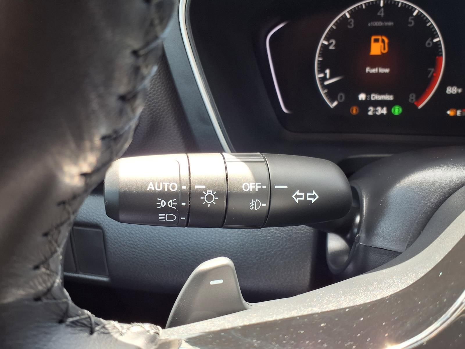 Used 2025 Honda Pilot EX-L image 18