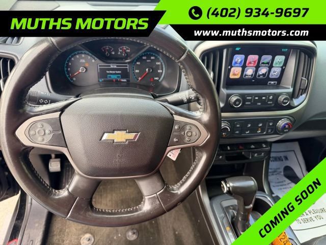 Used 2017 Chevrolet Colorado Z71 w/ Z71 Midnight Edition image 4