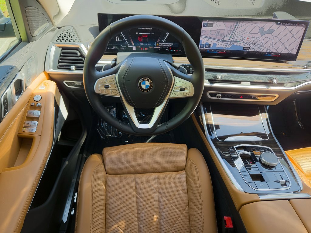 Used 2023 BMW X7 xDrive40i w/ Premium Package image 22