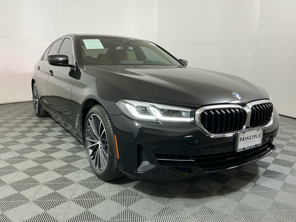 Certified 2023 BMW 540i w/ Premium Package RWD image 4