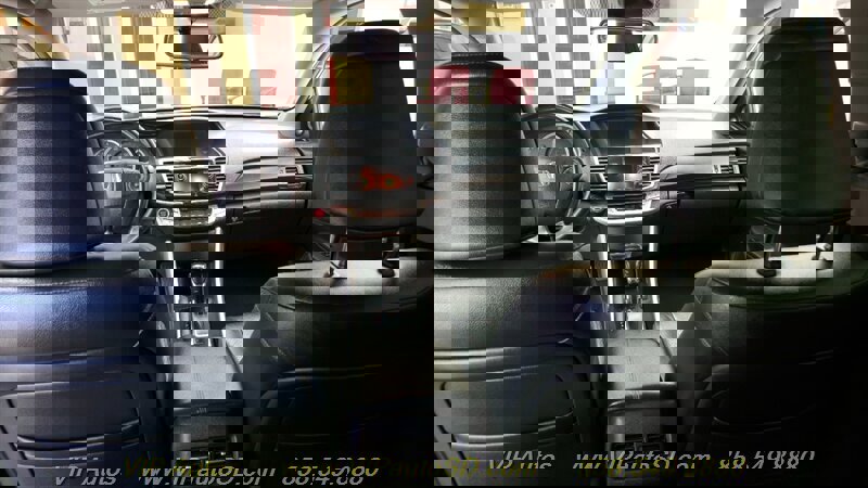 Used 2013 Honda Accord EX-L image 12