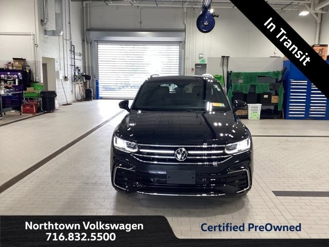 Used 2024 Volkswagen Tiguan SEL R-Line AWD/4WD image 4