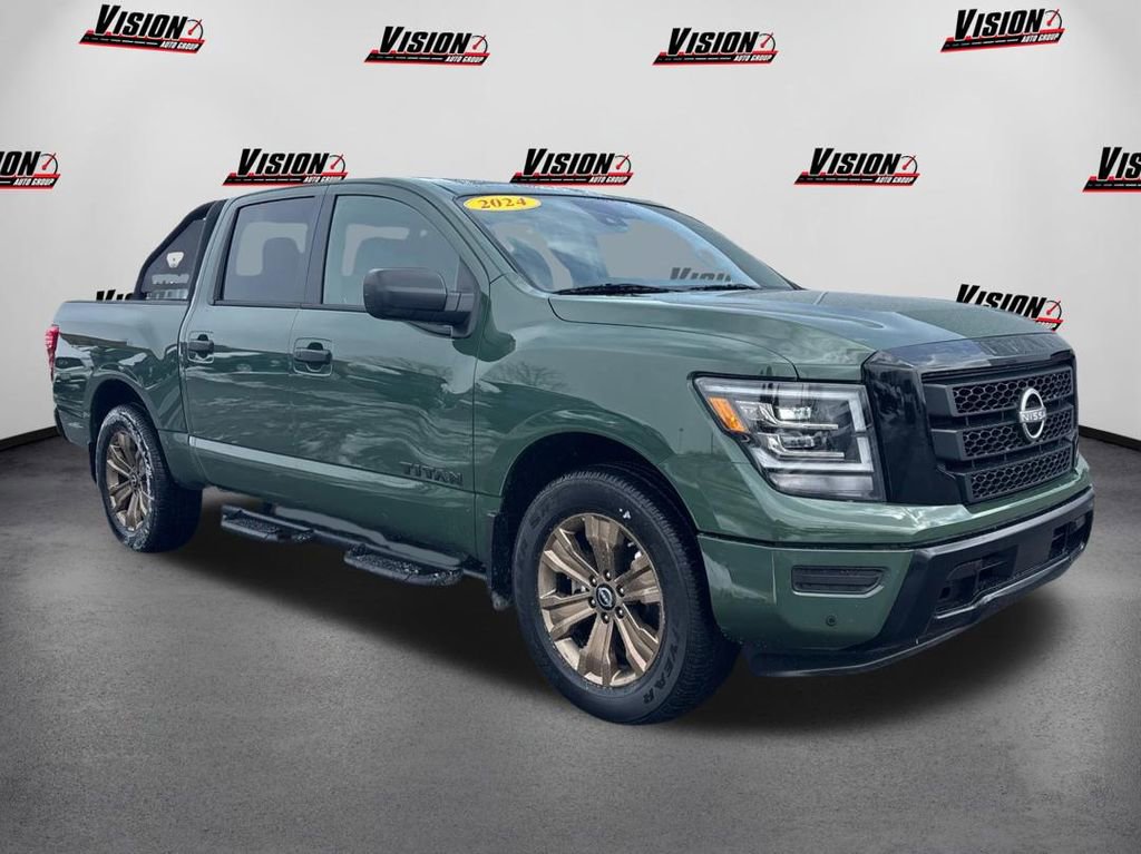 Used 2024 Nissan Titan SV w/ SV Bronze Edition Package RWD video 3