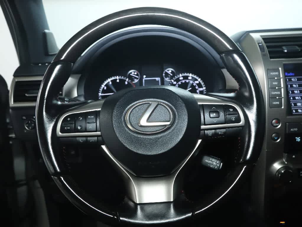 Used 2021 Lexus GX 460 Luxury w/ Accessory Package AWD/4WD image 22