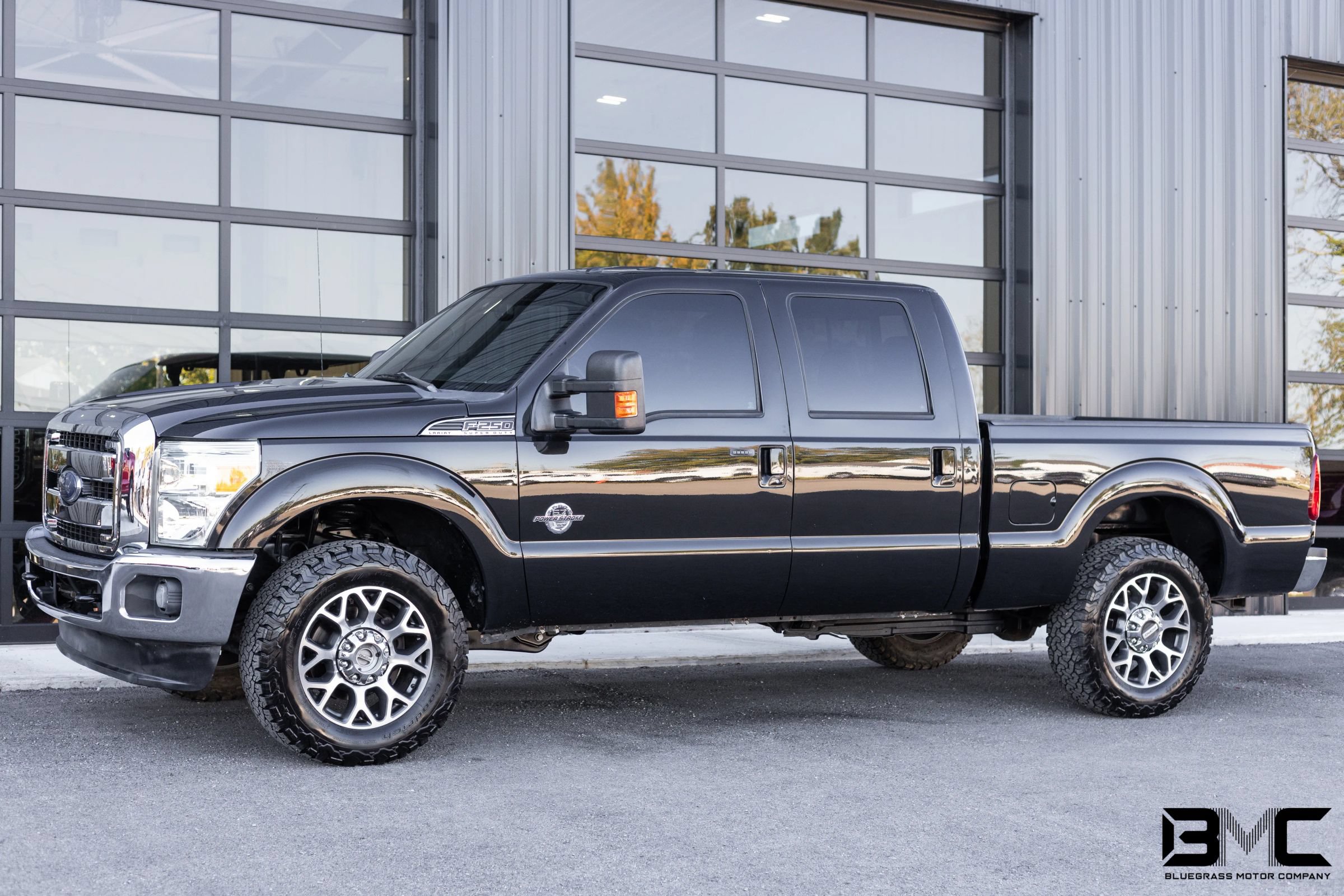 Used 2014 Ford F250 Lariat w/ Lariat Interior Package AWD/4WD image 3