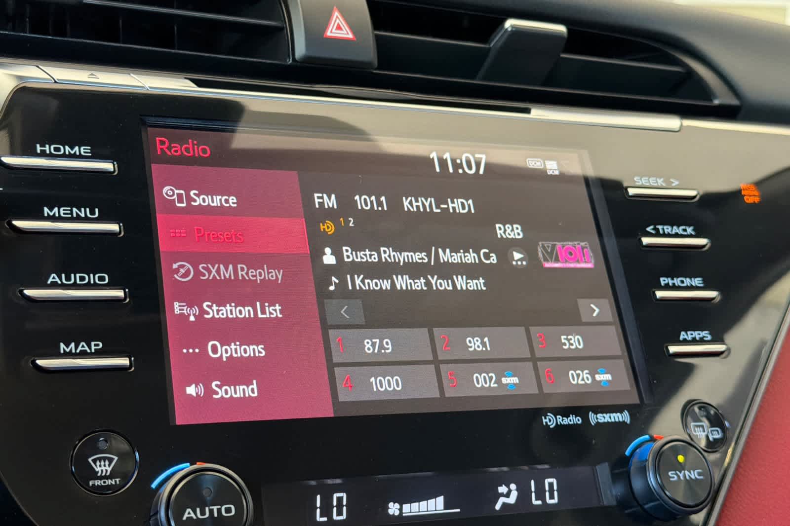 Used 2020 Toyota Camry XSE FWD image 18