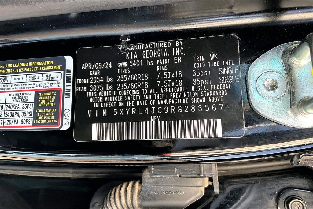 Used 2024 Kia Sorento S image 36