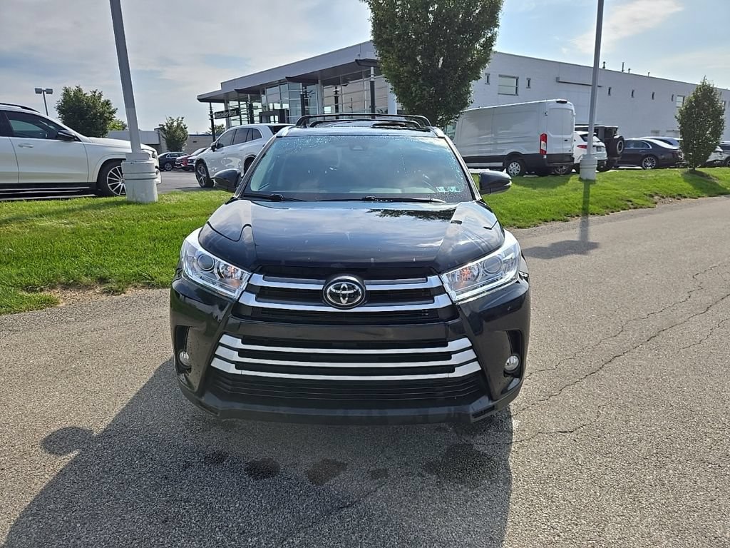 Used 2018 Toyota Highlander XLE w/ Protection Package #3 AWD/4WD image 12