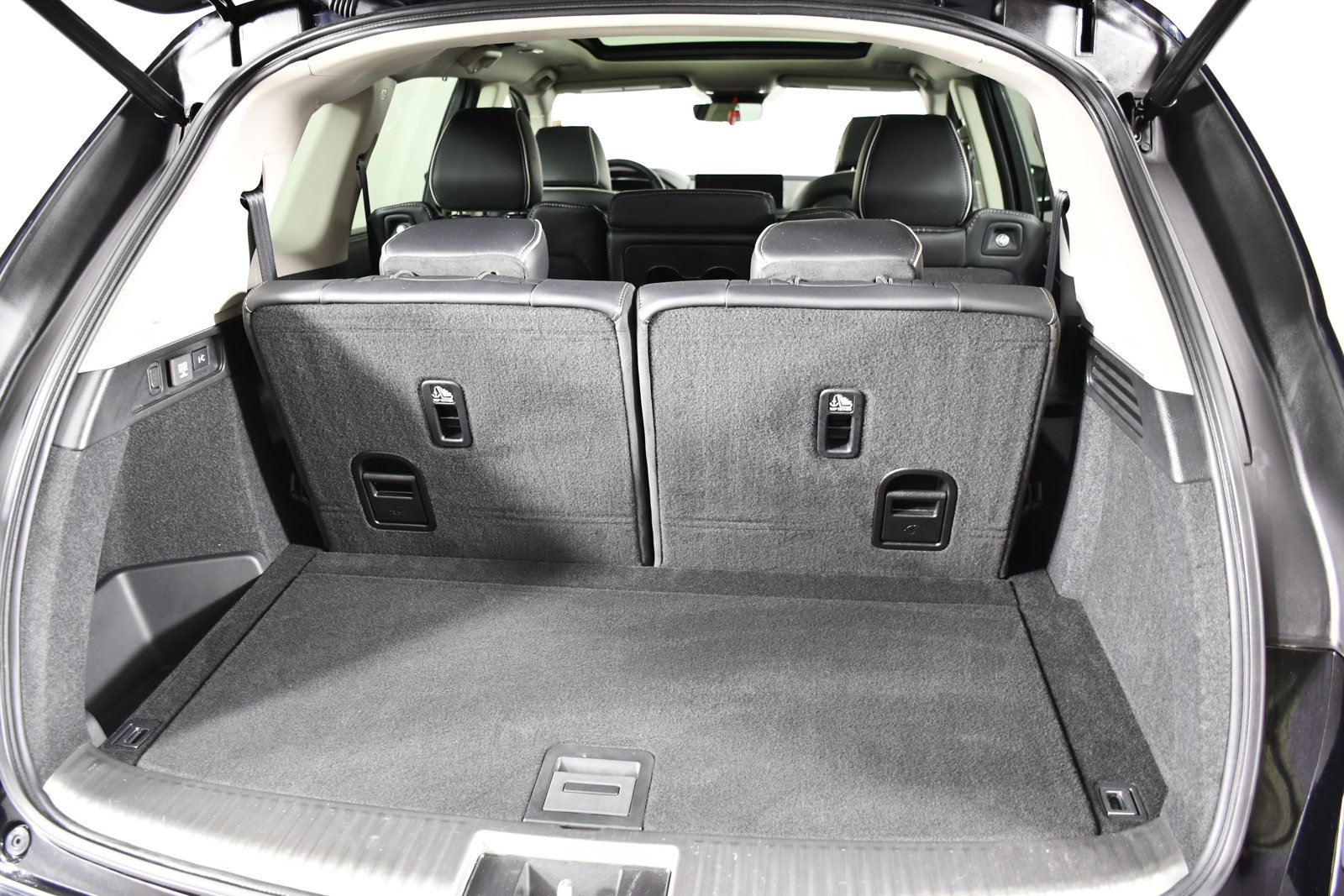 Certified 2025 Acura MDX w/ Advance Package AWD/4WD image 48