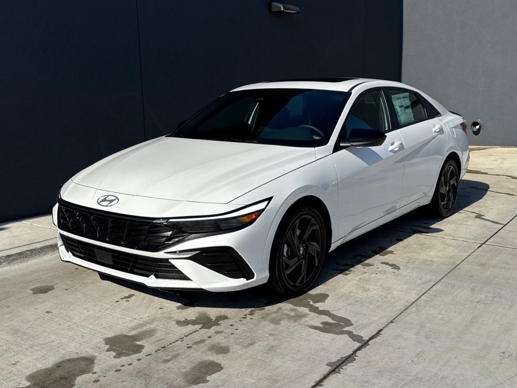 New 2026 Hyundai Elantra SEL Sport w/ Cargo Package