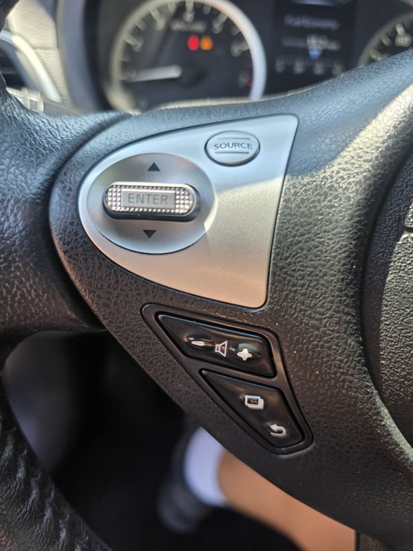 Used 2016 Nissan Sentra SV FWD image 23