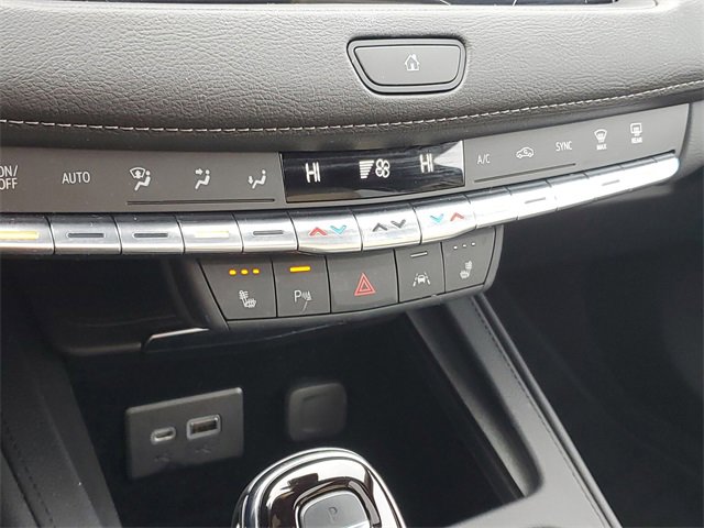 Certified 2023 Cadillac XT4 Premium Luxury w/ Cold Weather Package image 23