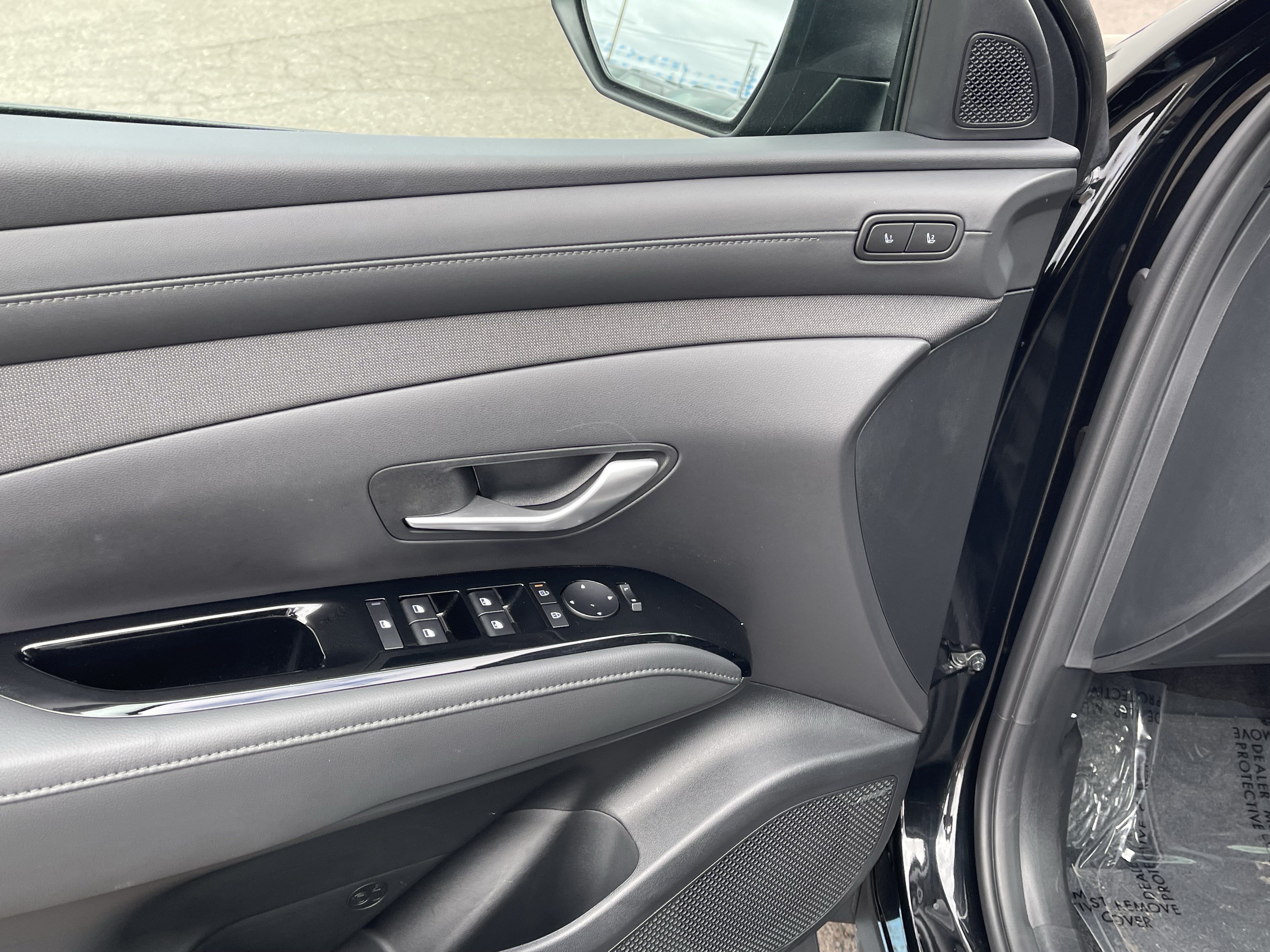 Certified 2026 Hyundai Tucson Limited AWD/4WD image 18