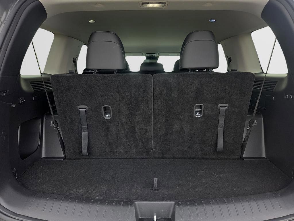 Used 2026 Hyundai Santa Fe SEL FWD image 7