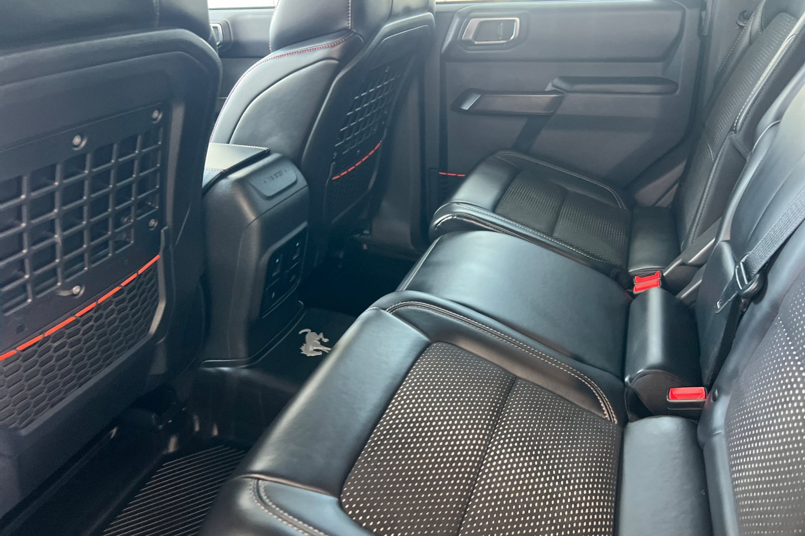 Used 2023 Ford Bronco Raptor AWD/4WD image 9