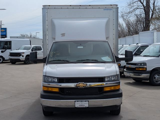 New 2024 Chevrolet Express 4500 Extended w/ Power Convenience Package RWD image 8