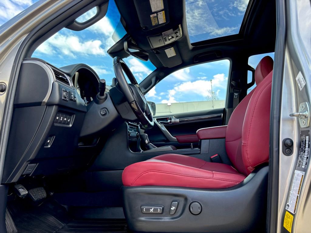 Used 2023 Lexus GX 460 Premium w/ Premium Package image 10