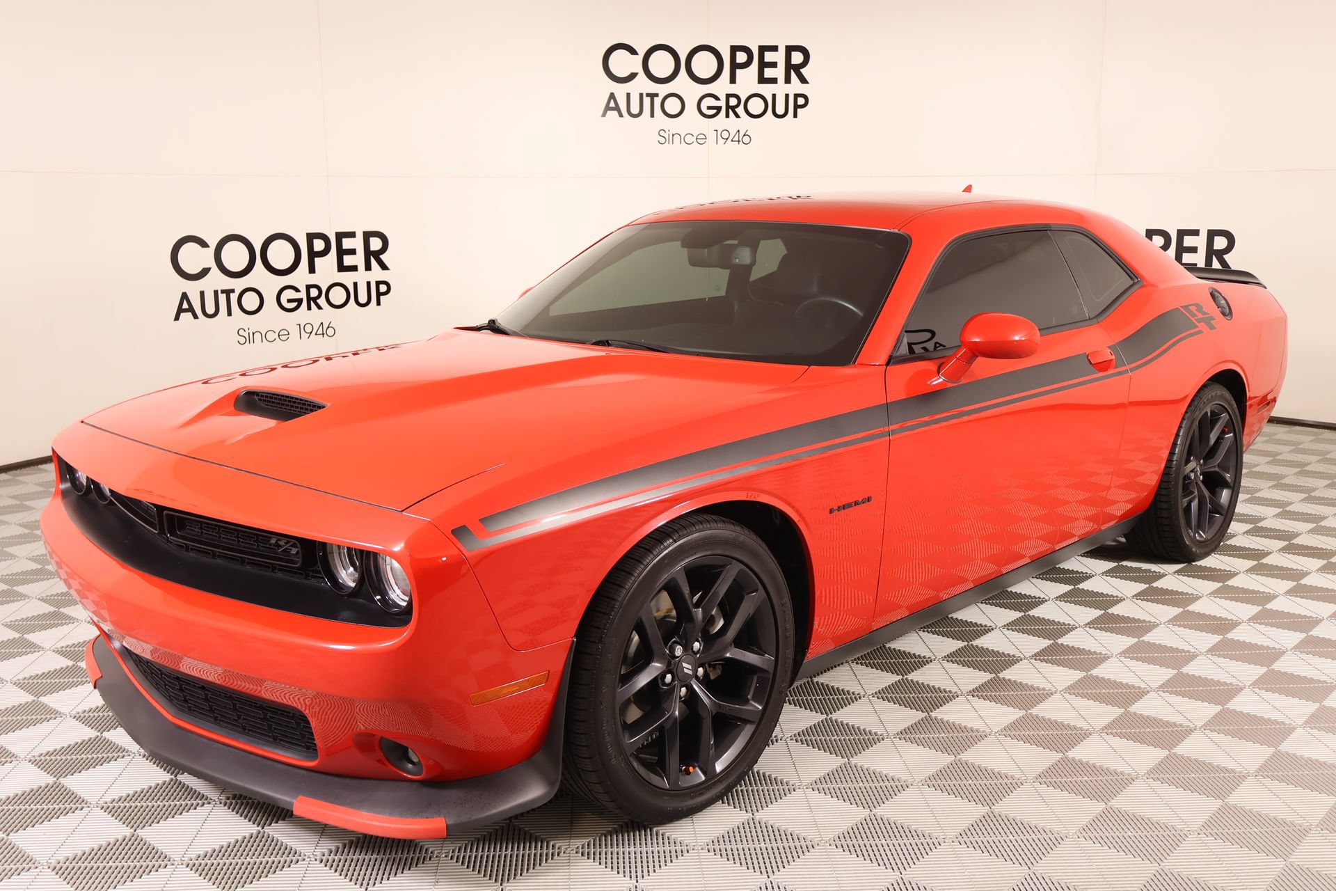 Used 2022 Dodge Challenger R/T w/ Plus Package RWD image 10