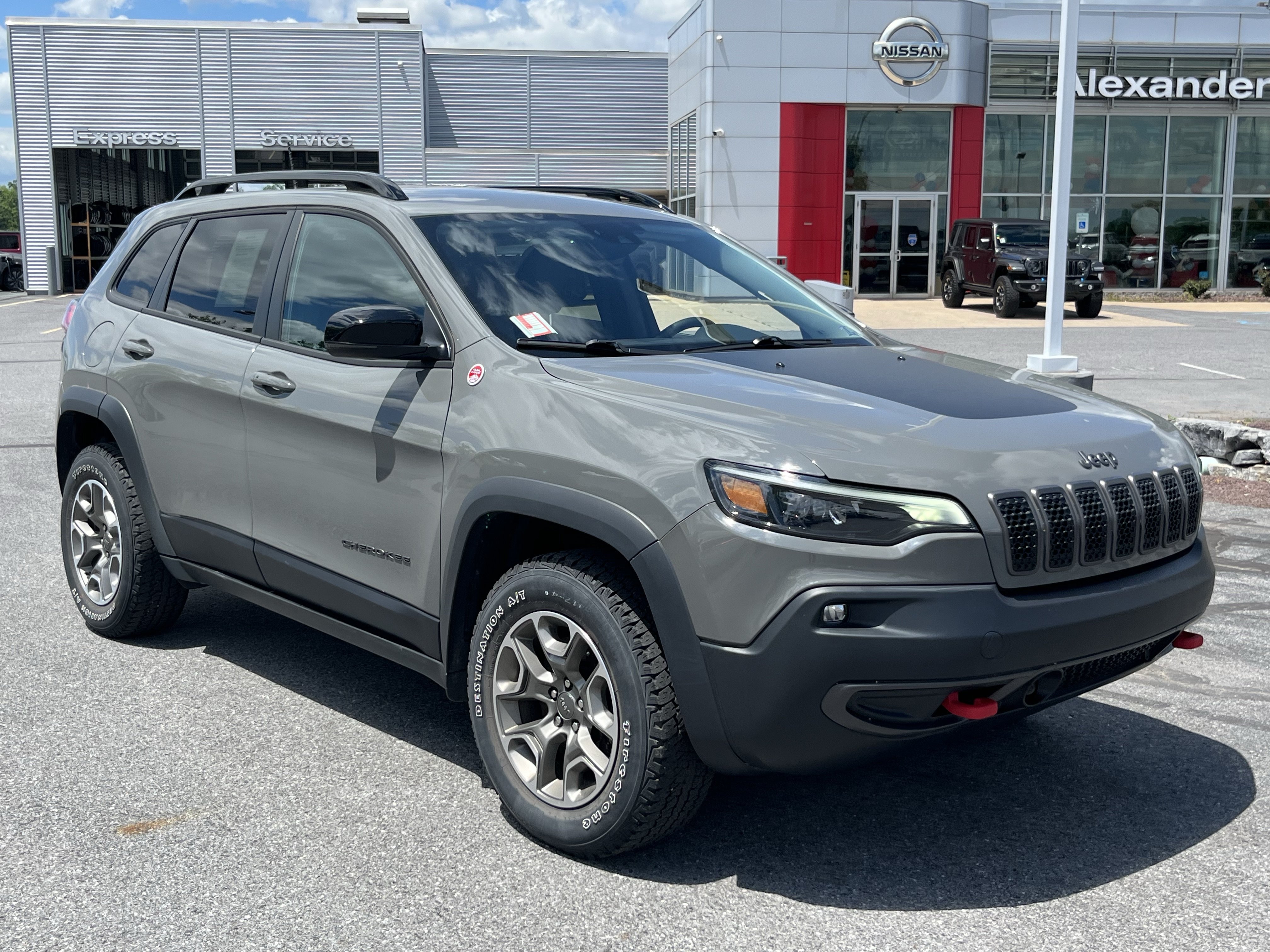 Used 2022 Jeep Cherokee Trailhawk w/ Sound & Nav Group
