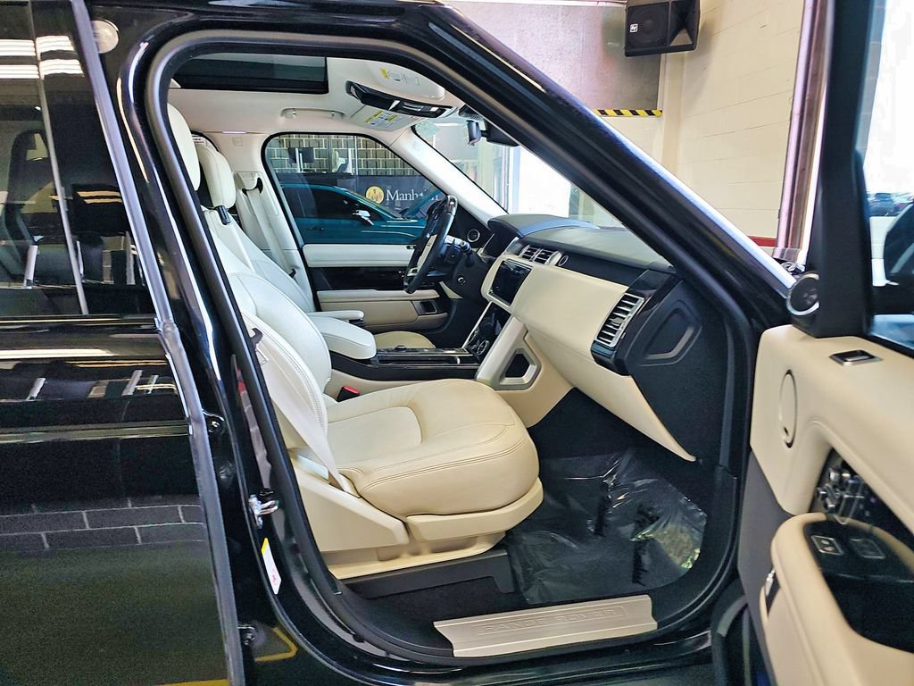 Used 2019 Land Rover Range Rover HSE AWD/4WD image 15