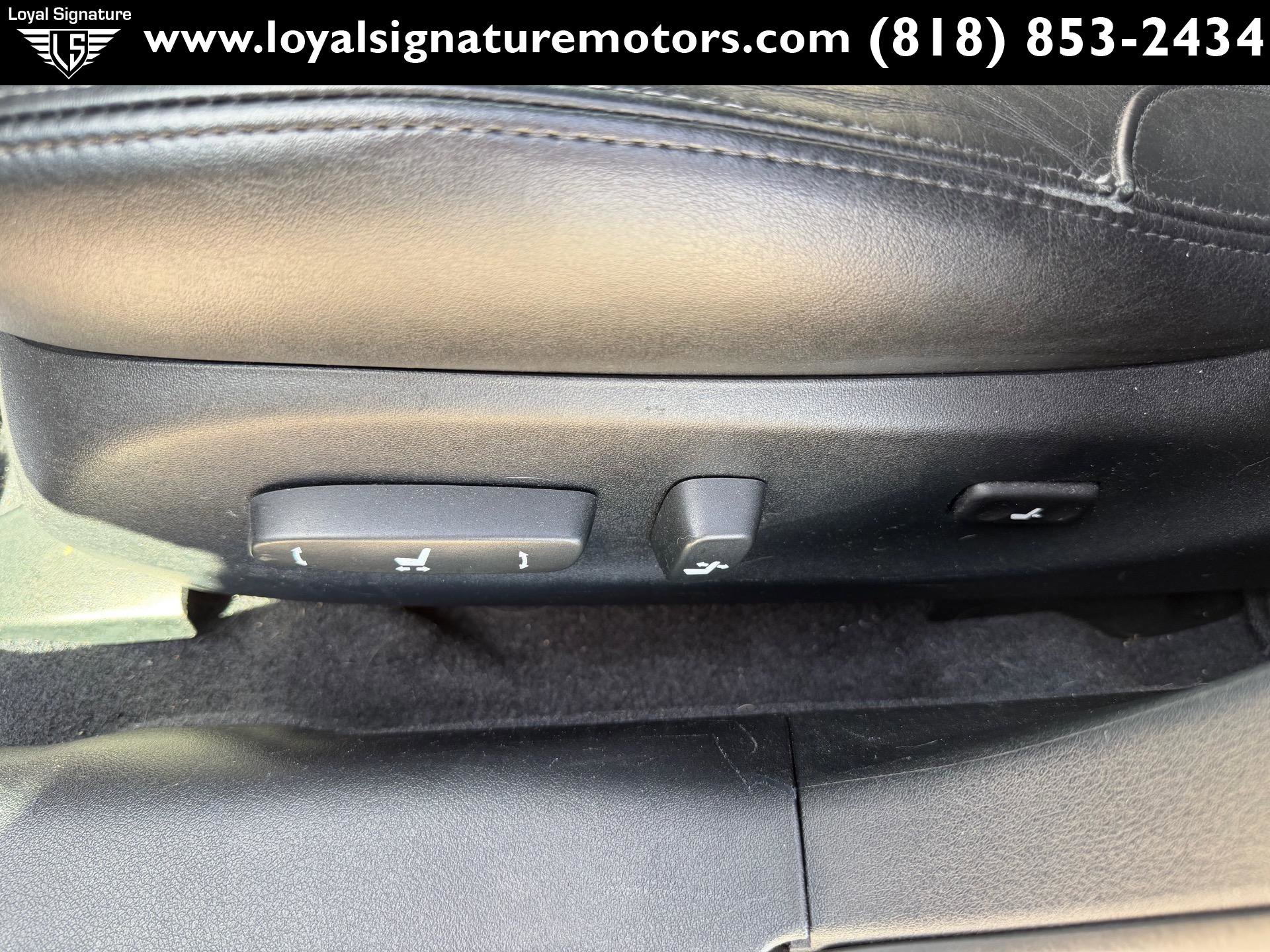 Used 2012 Lexus IS 250 w/ Premium Pkg Value Edition RWD image 19