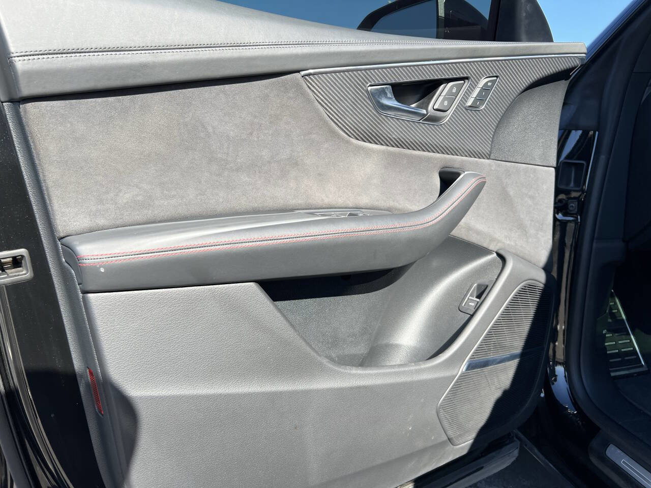 Used 2023 Audi RS Q8 image 14