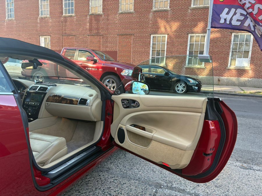 Used 2014 Jaguar XK Convertible RWD image 12