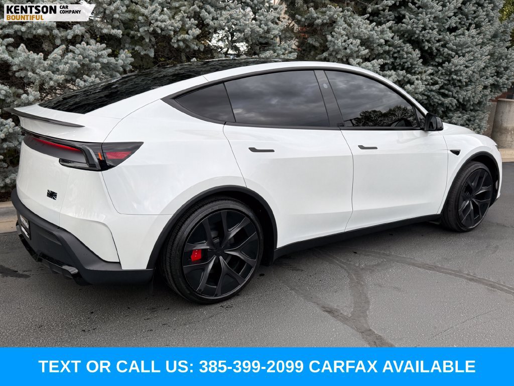 Used 2026 Tesla Model Y Performance AWD/4WD image 9
