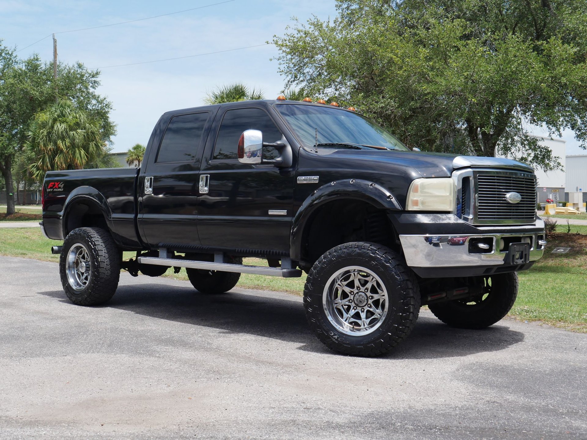 Used 2006 Ford F250 4x4 Crew Cab Super Duty image 41