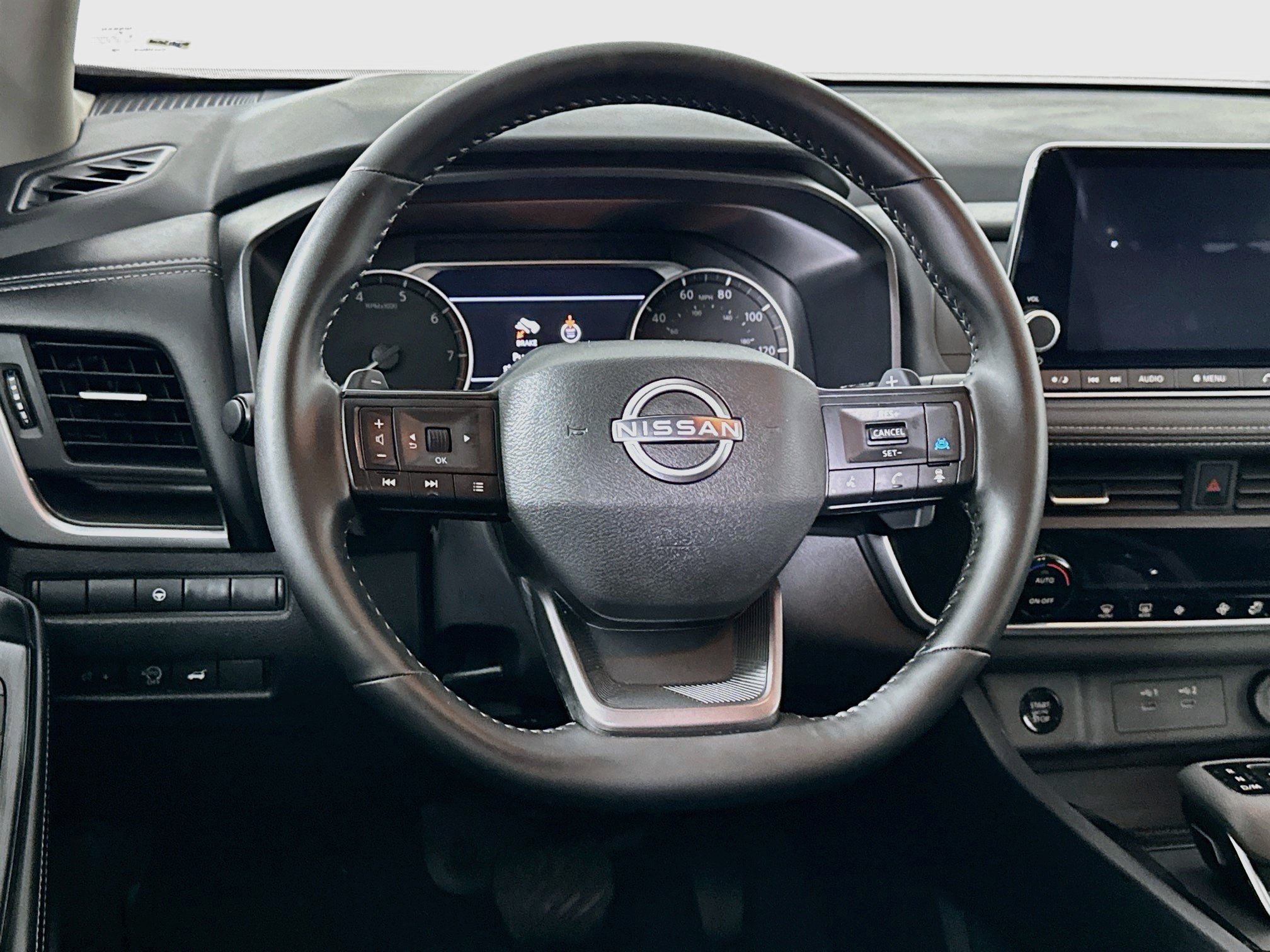 Used 2026 Nissan Rogue SV FWD image 18