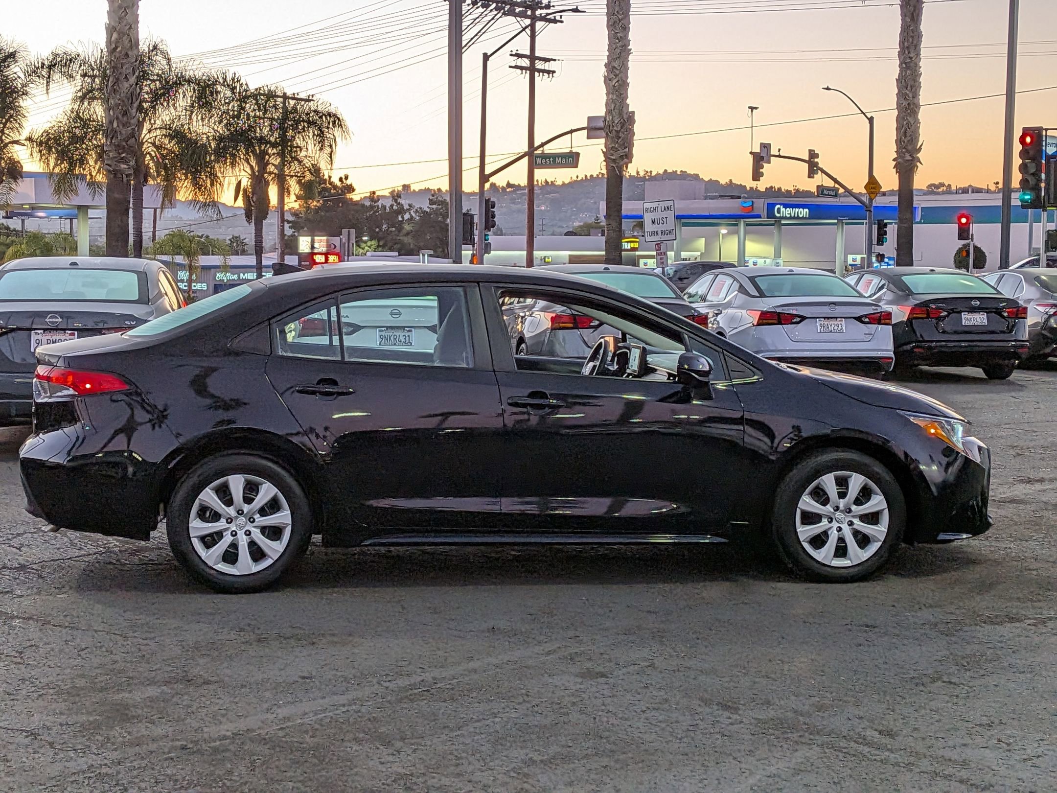 Used 2024 Toyota Corolla LE image 7