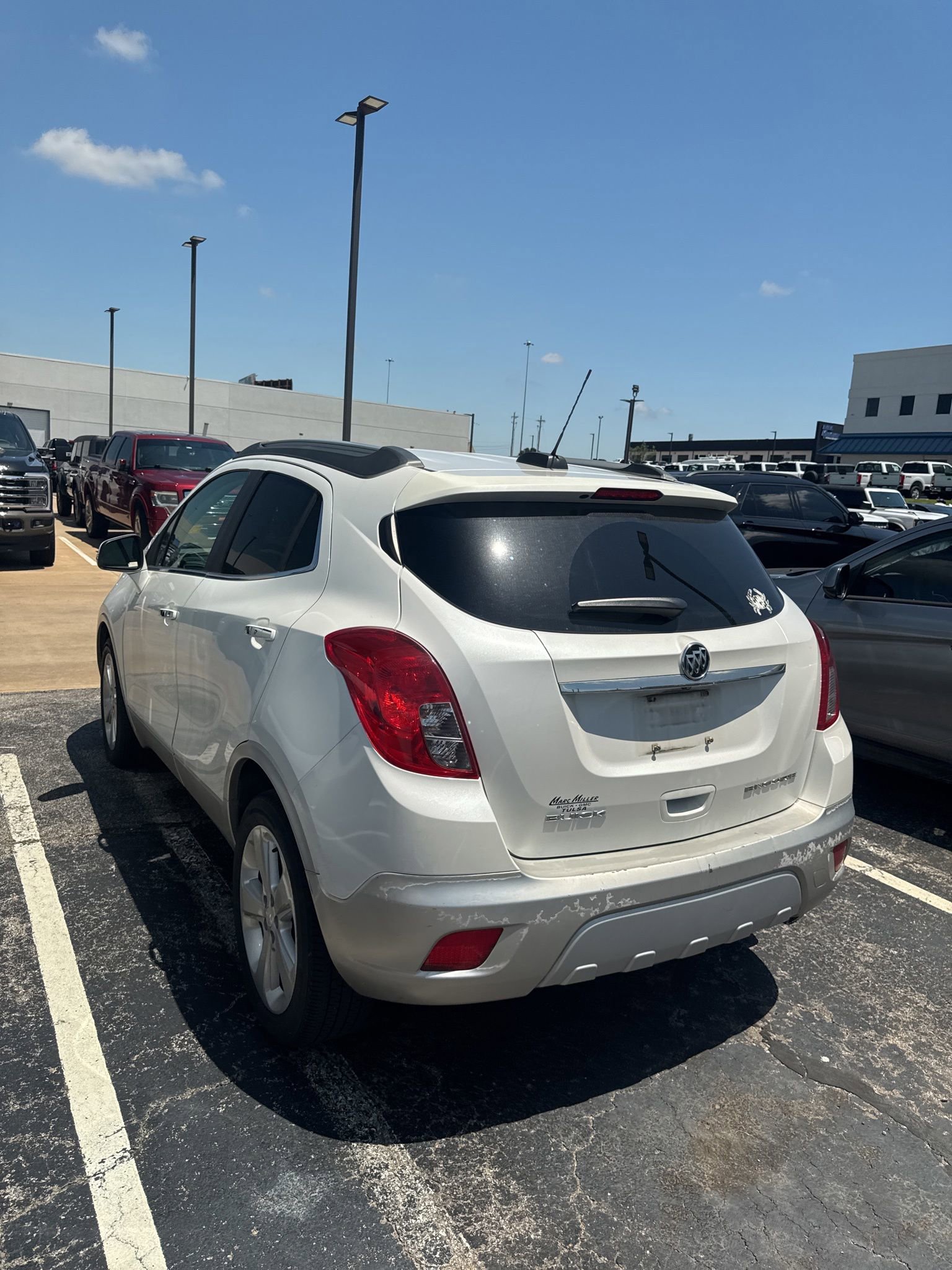 Used 2015 Buick Encore Convenience FWD image 4