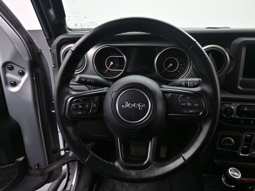 Used 2021 Jeep Gladiator Sport image 15