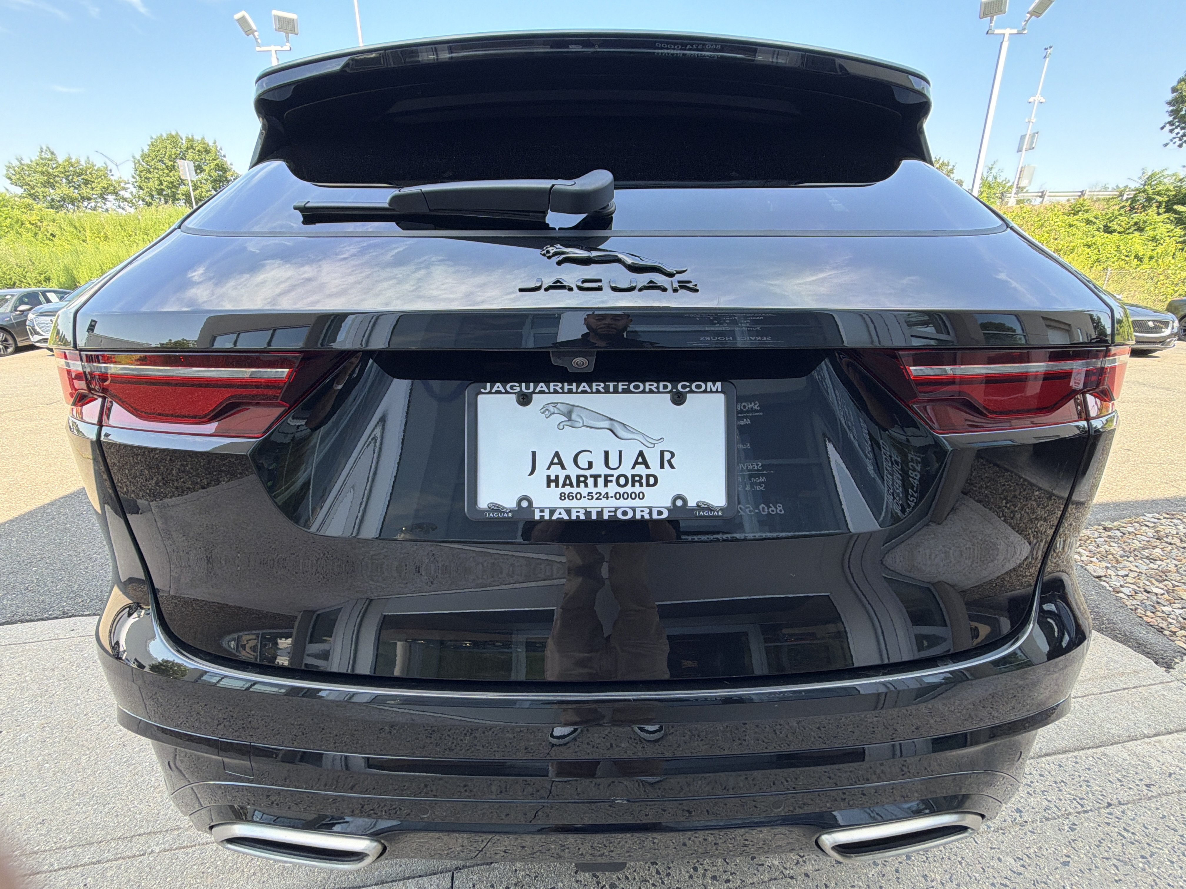 Used 2024 Jaguar F-PACE R-Dynamic S AWD/4WD image 5