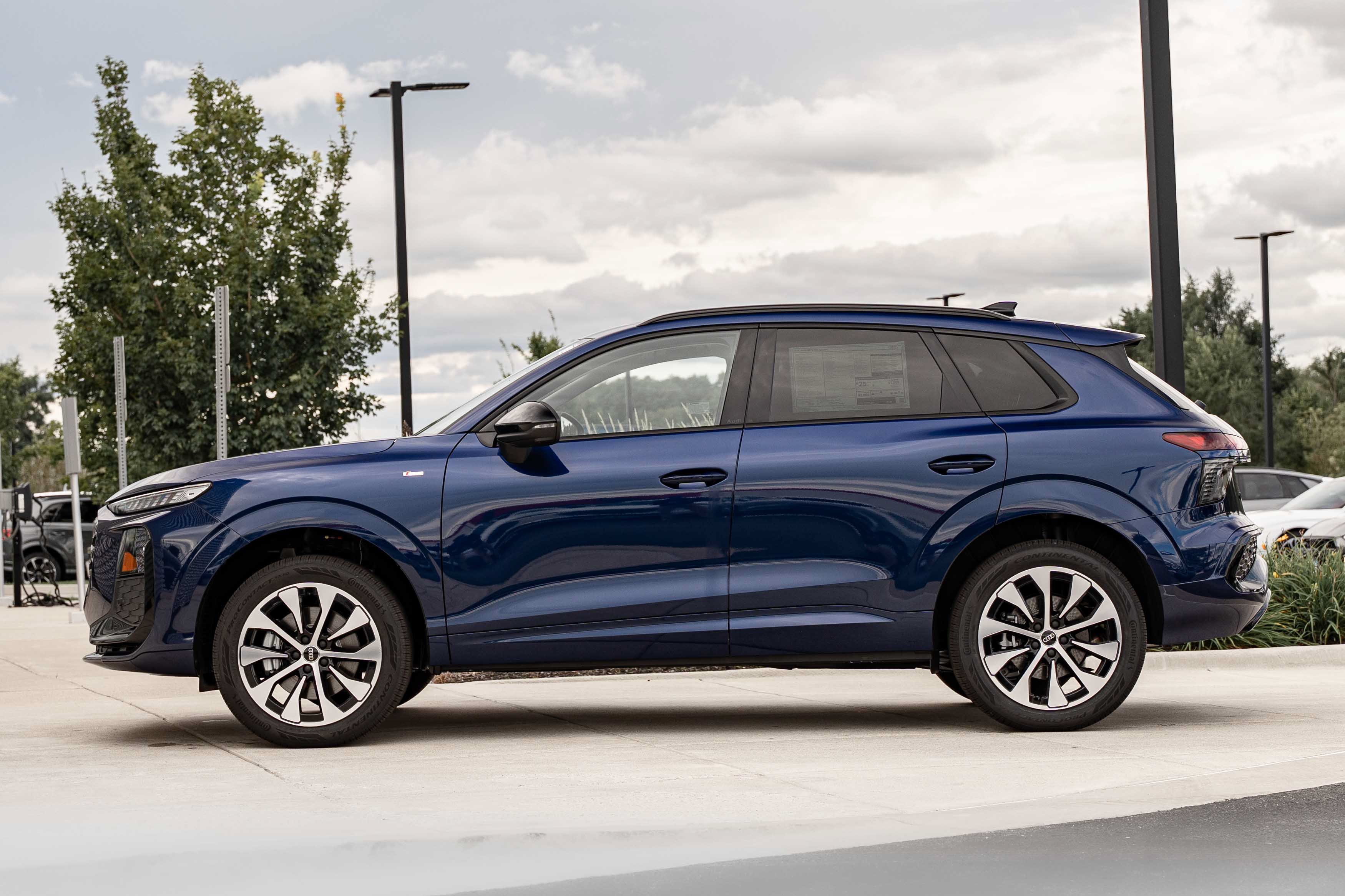 New 2026 Audi Q3 quattro 2.0T AWD/4WD image 6