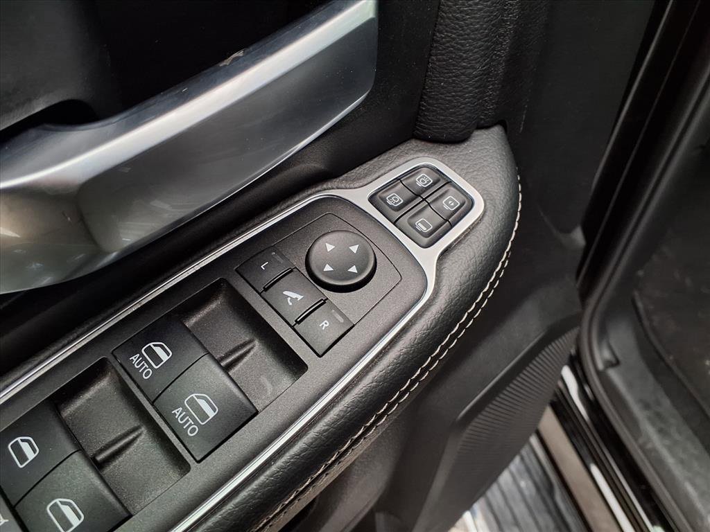 Used 2024 RAM 2500 Big Horn w/ Bed Utility Group image 17