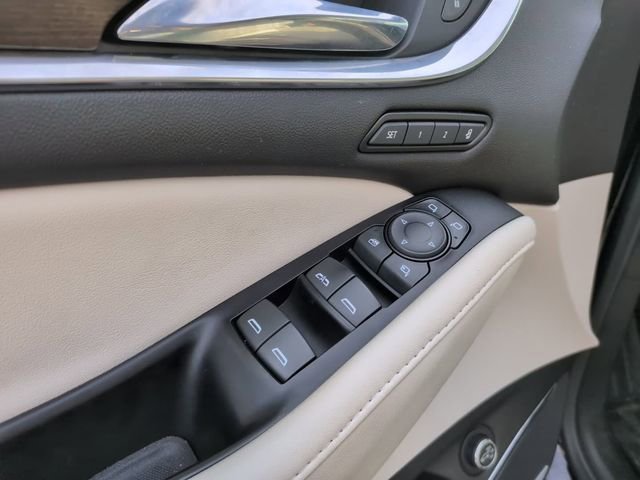 Certified 2023 Buick Enclave Avenir w/ Avenir Technology Package image 17